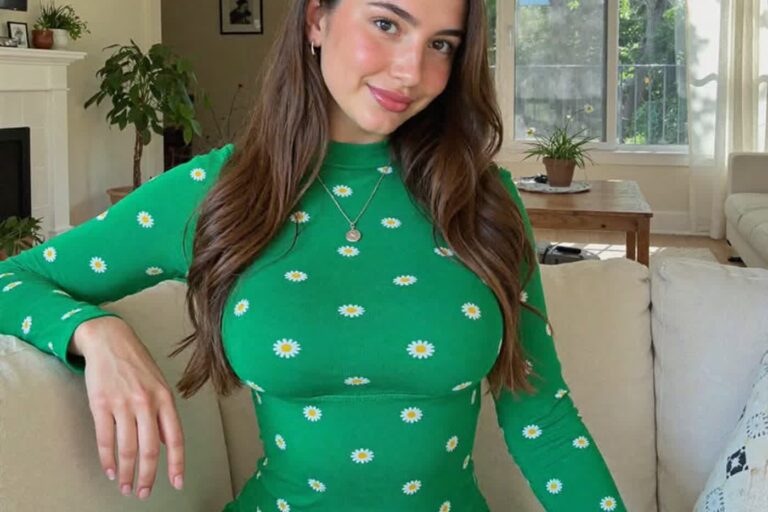 Why Our Call Girls in Karachi Stand Out in the Crowd